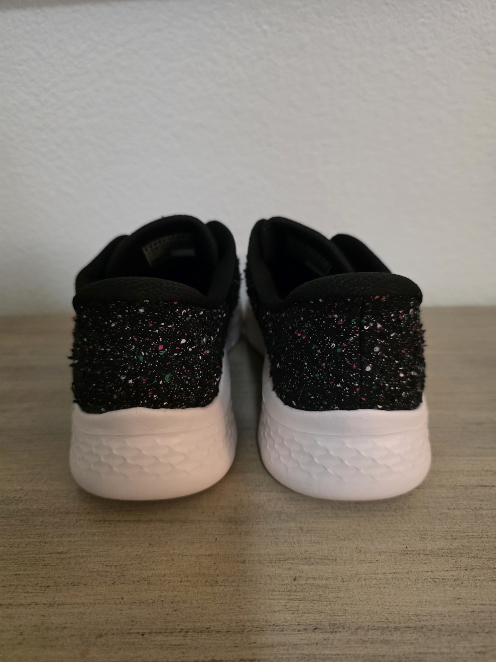 Skechers GOwalk Black Knit Slip On Sneakers with Pink & Teal Speckle Size 6 - Picture 5 of 7